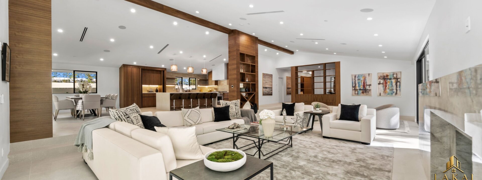 Clear Oak – Exquisite 5 BR villa w/heated pool and spa!