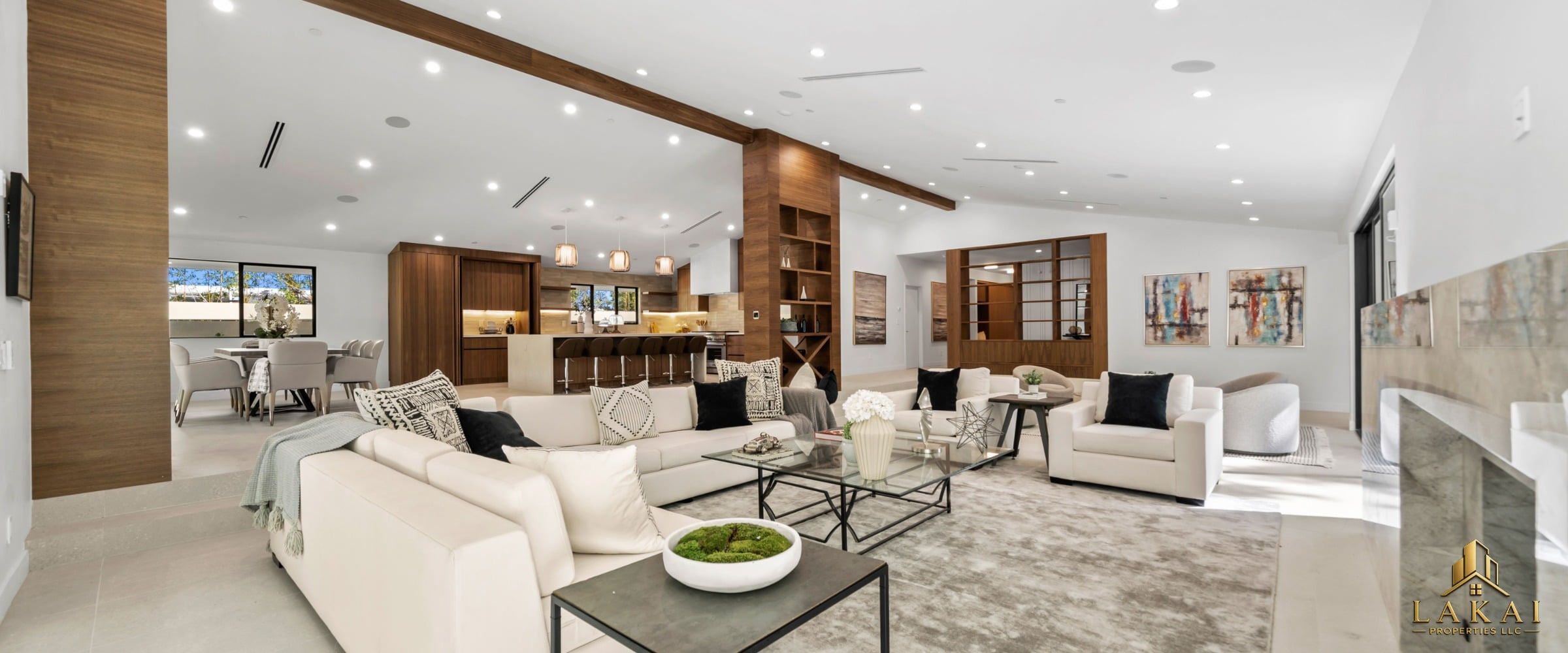 Clear Oak – Exquisite 5 BR villa w/heated pool and spa!